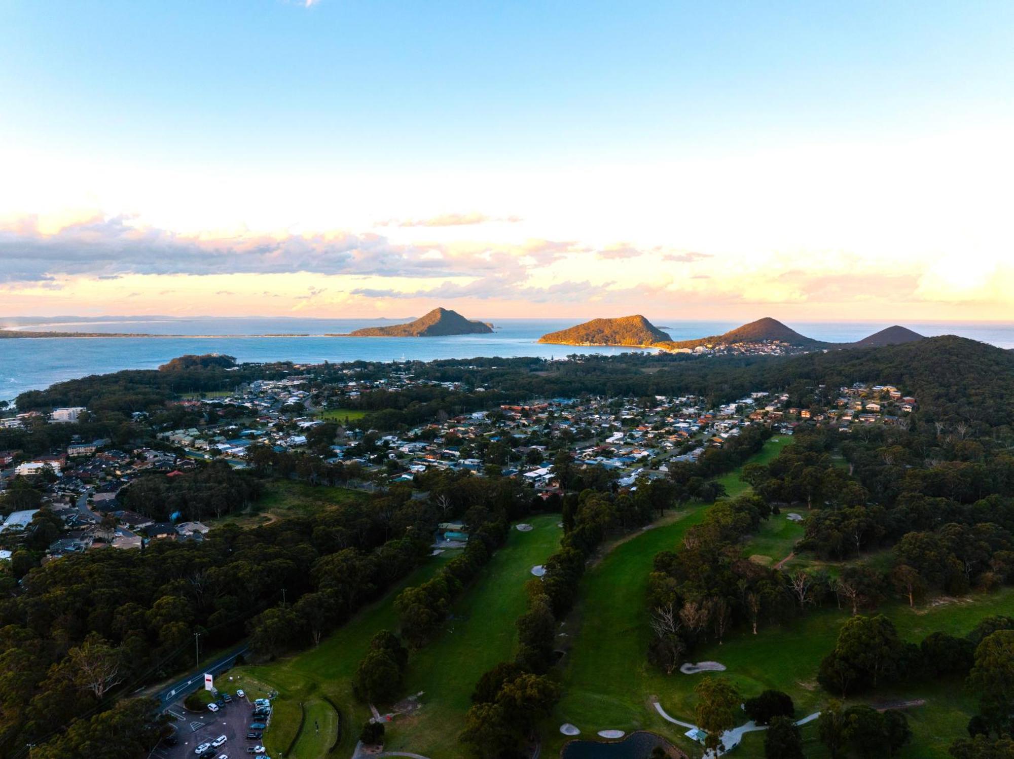 Landmark Resort Nelson Bay Exterior photo